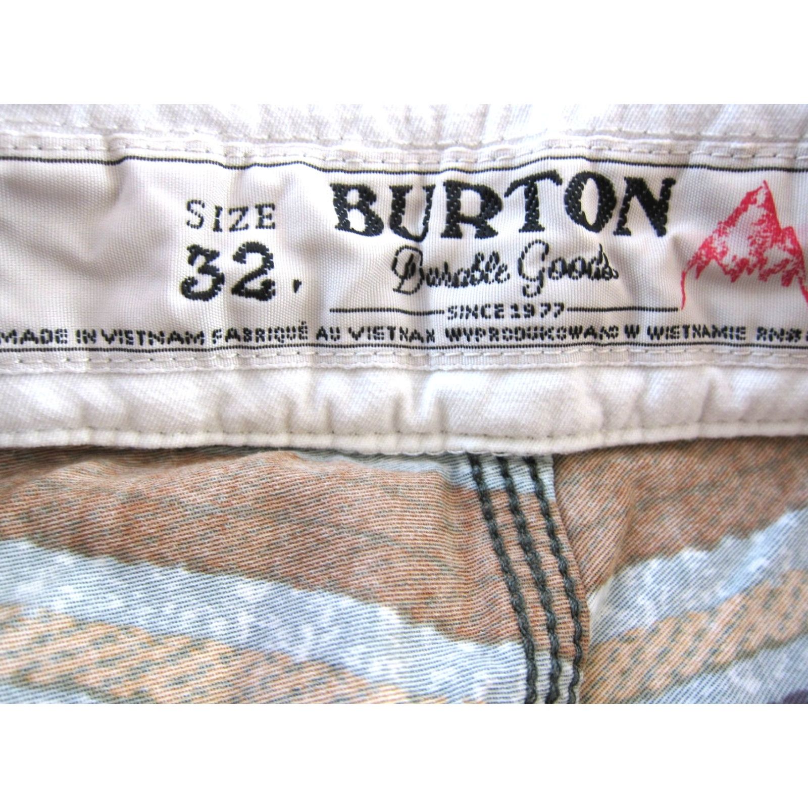 Burton Burton Durable Goods Chino Shorts Men 32 Green Cotton Nylon Striped Pocketed 4 Pockets Regular Mens Size US 32 / EU 48 - 4 Thumbnail