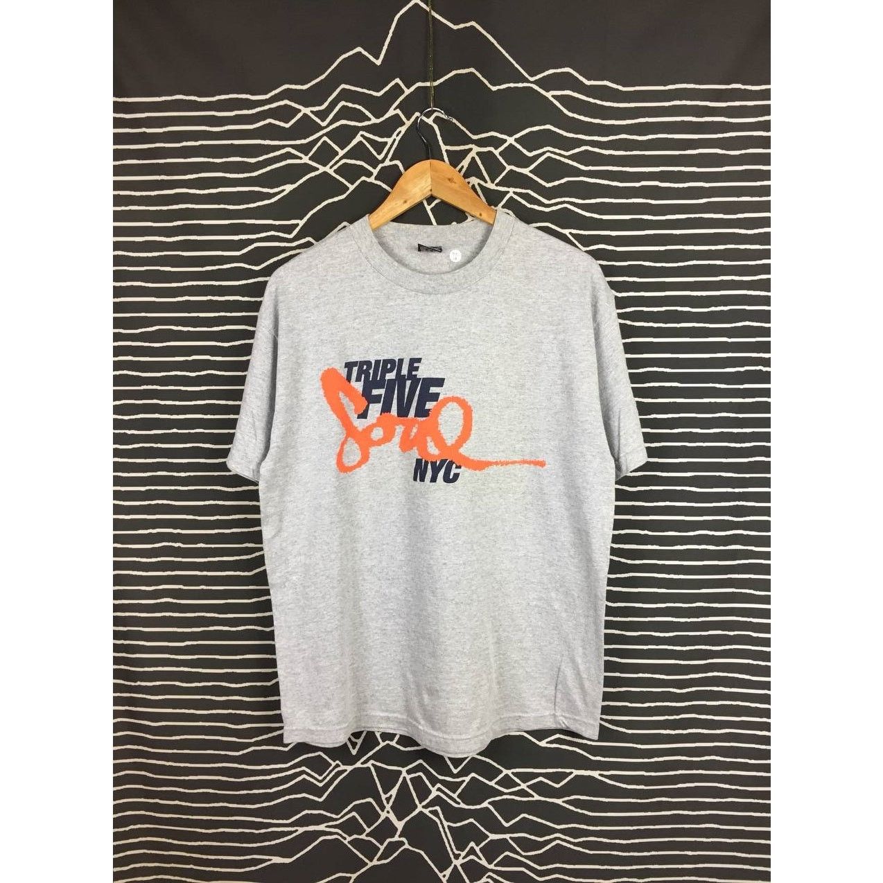 Triple 5 Soul Vtg Triple Five Soul NYC OG Streetwear Hip Hop Tee Size L Size US L / EU 52-54 / 3 - 2 Thumbnail