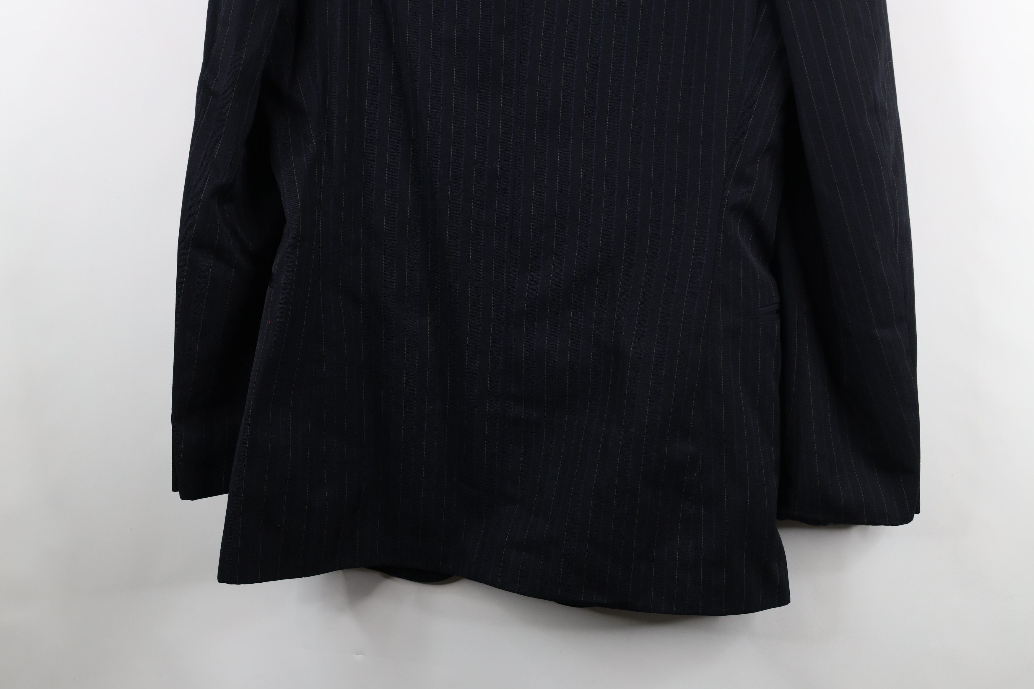 Vintage Vintage 70s Streetwear Pinstriped 2 Button Suit Coat Jacket Size US L / EU 52-54 / 3 - 14 Thumbnail