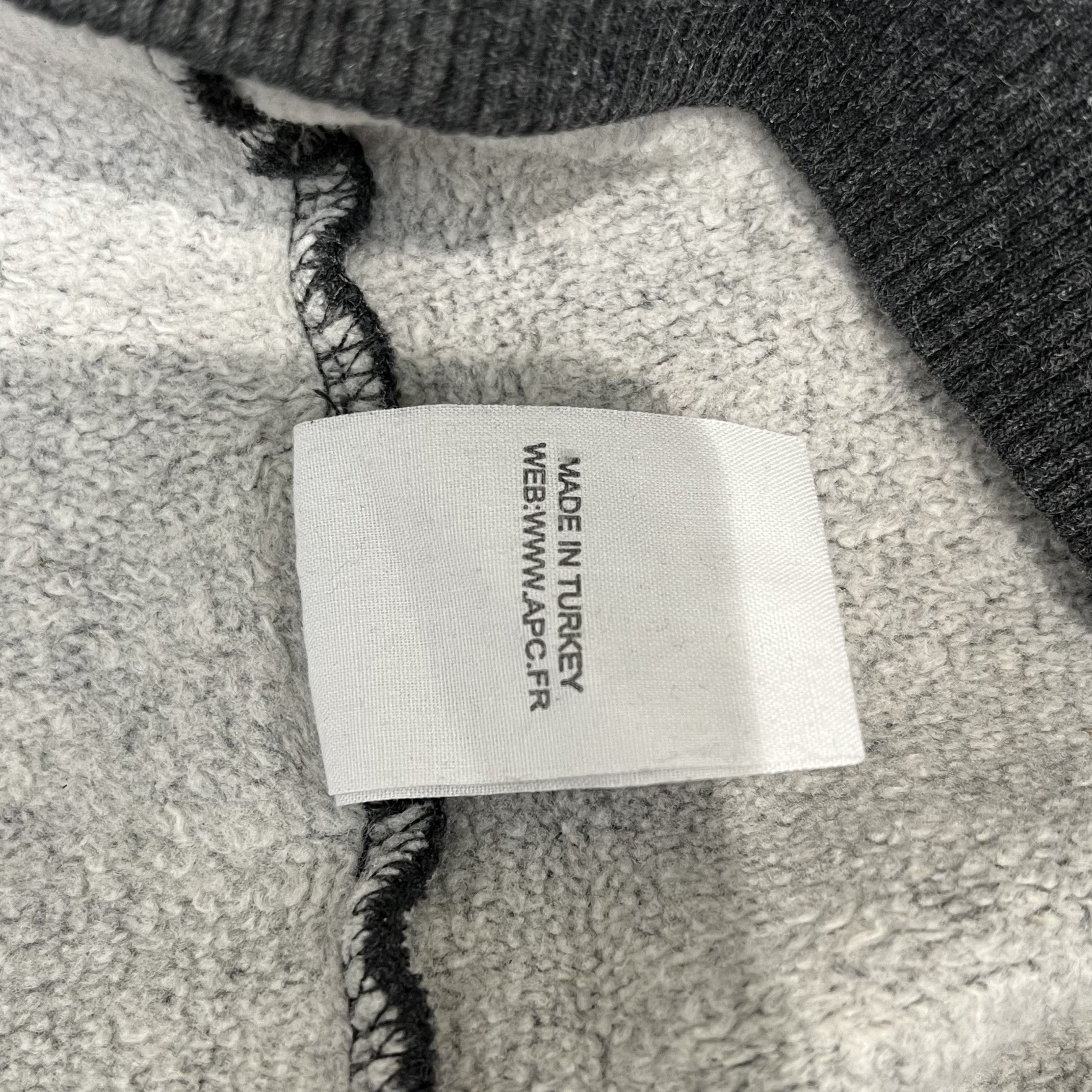 A.P.C. A.P.C. Crewneck Grey Size US XXL / EU 58 / 5 - 5 Thumbnail
