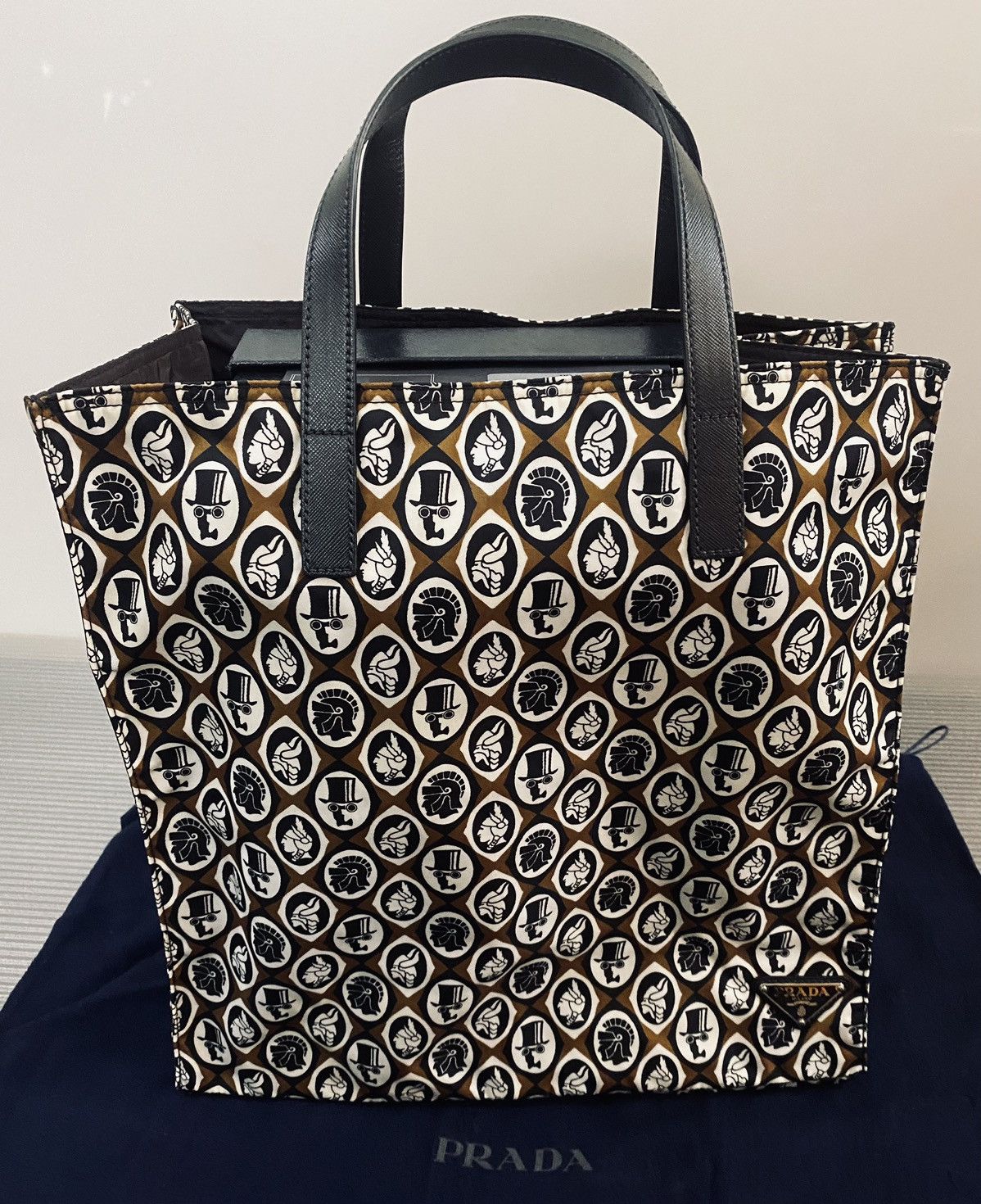 Prada Prada 🇮🇹 tabacco esquire’s techno logo reversible tote NEW Size ONE SIZE - 1 Thumbnail