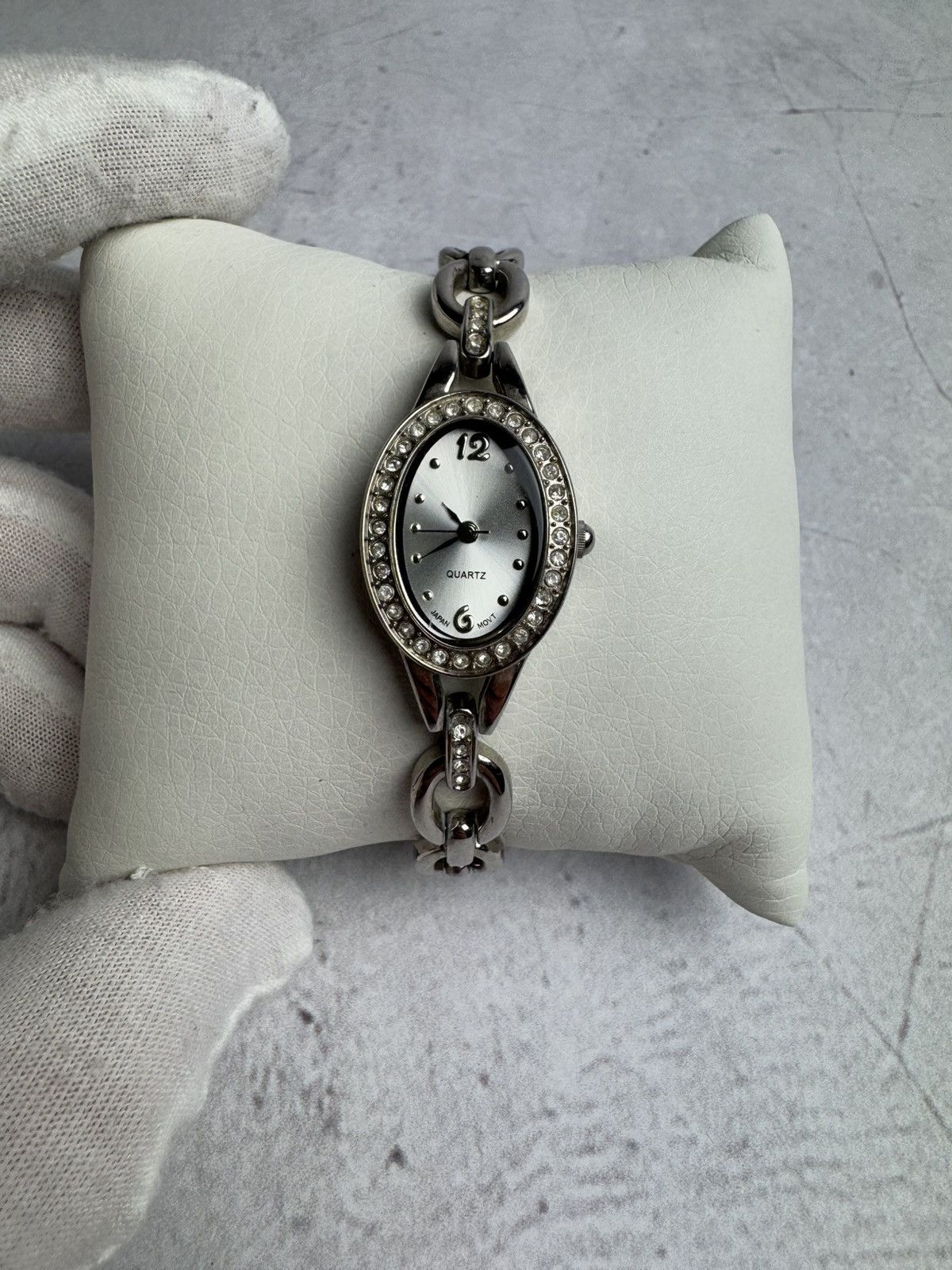 Japanese Brand × Vintage Vintage Futuristic Japanese Style Watch Size ONE SIZE - 1 Thumbnail