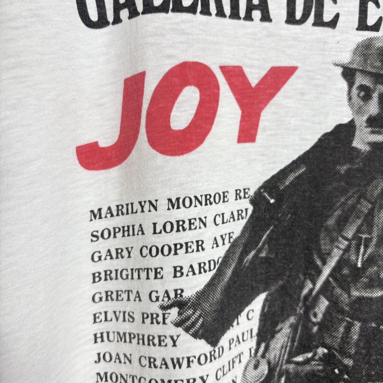 Vintage Vintage 80s Charlie Chaplin Military Comedy Movie T-Shirt Size US L / EU 52-54 / 3 - 4 Thumbnail