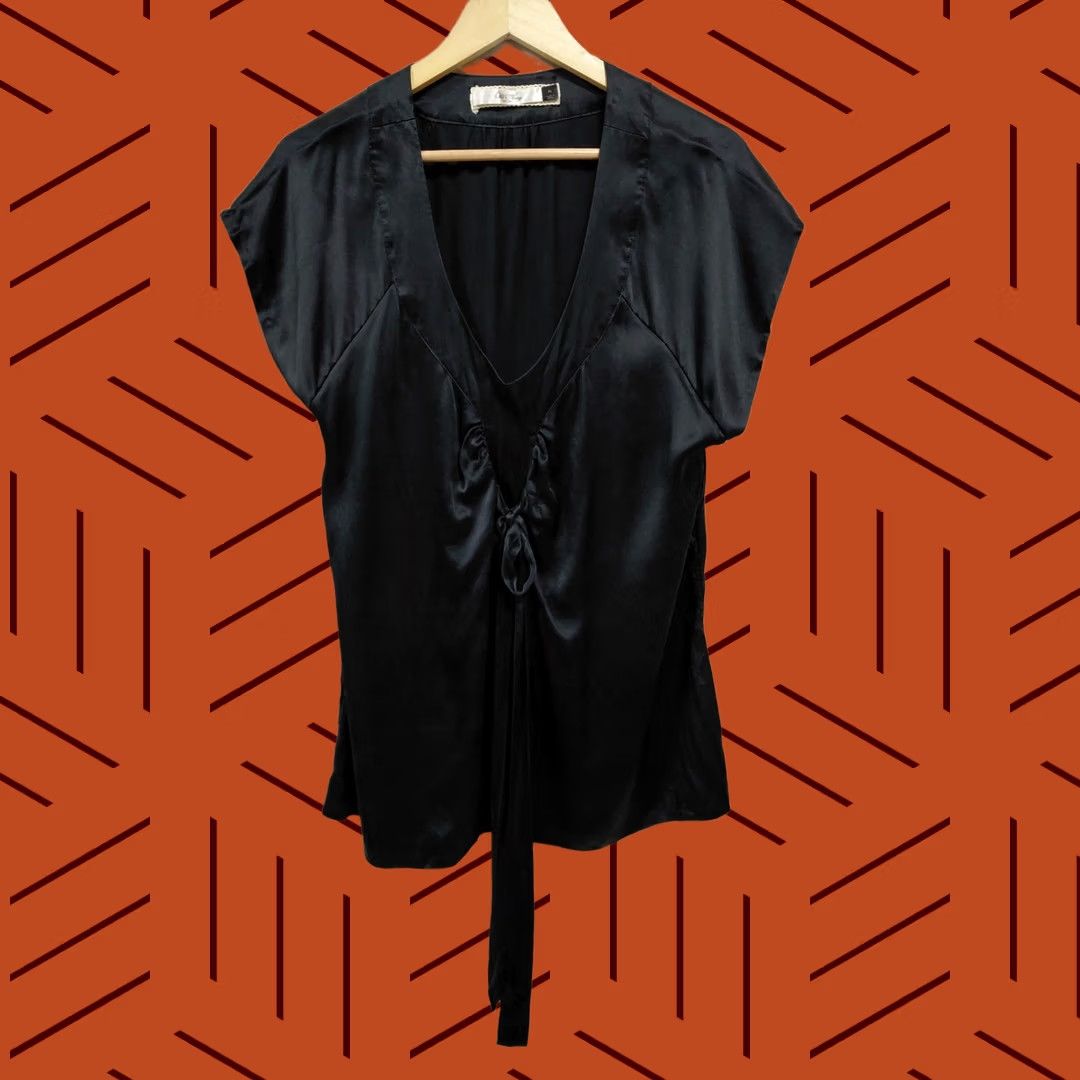 Old Navy Old Navy Black Satin Blouse Solid Short Sleeve Women Size XL Size XL / US 12-14 / IT 48-50 - 1 Thumbnail