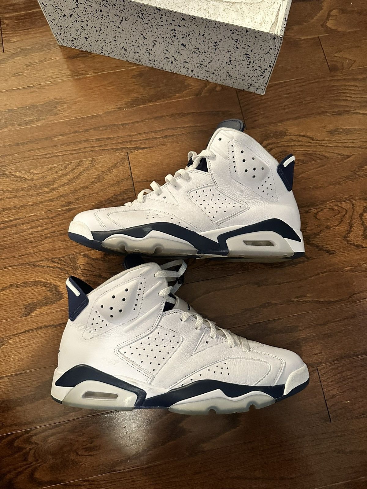 Jordan Brand Air Jordan 6 Midnight Navy Size US 13 / EU 46 - 3 Thumbnail