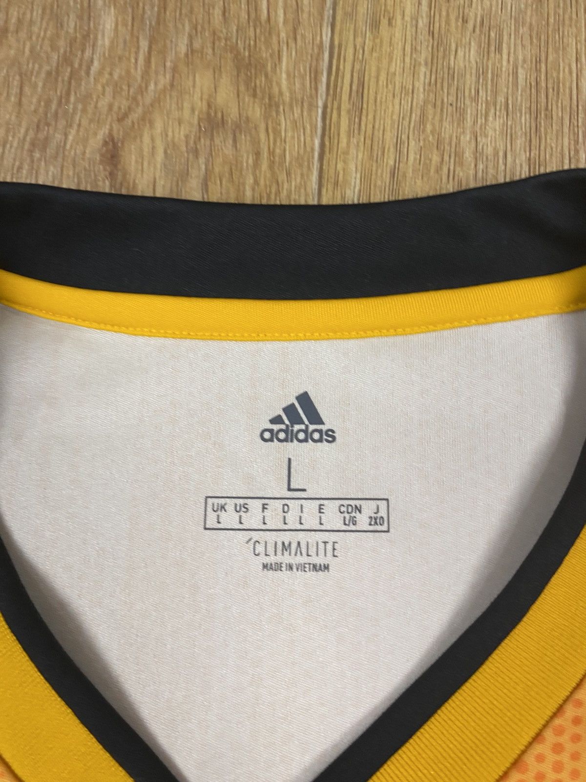 Adidas Wolverhampton 2019/20 Adidas Soccer Jersey Size: L Size US L / EU 52-54 / 3 - 3 Thumbnail