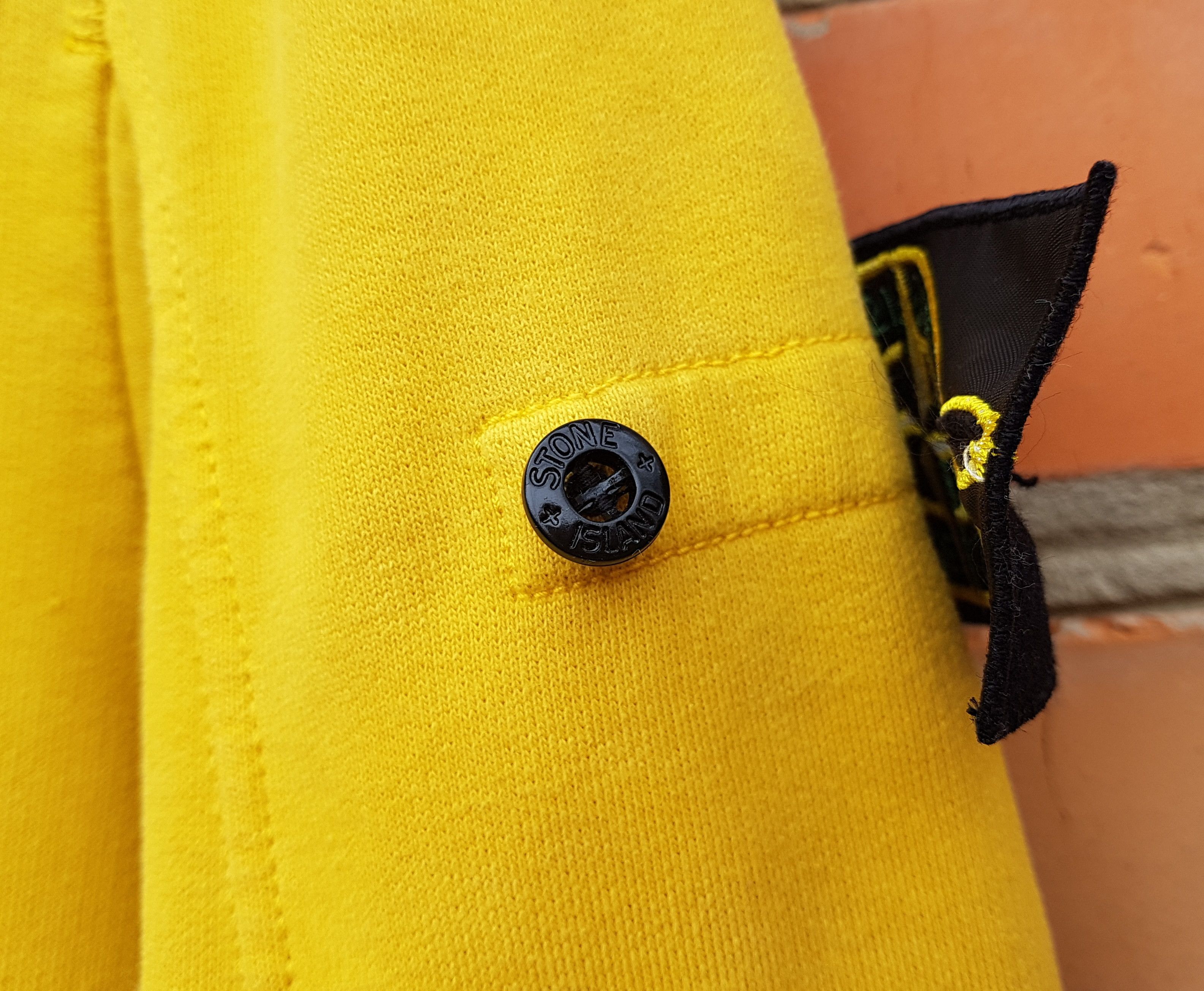Stone Island Stone Island Garment Dyed Intarsia Logo Sweatshirt Size US S / EU 44-46 / 1 - 8 Thumbnail