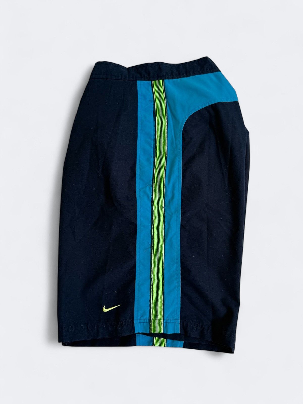 Nike × Vintage Vintage Y2K Nike Baggy Shorts 00s Size US 32 / EU 48 - 1 Thumbnail