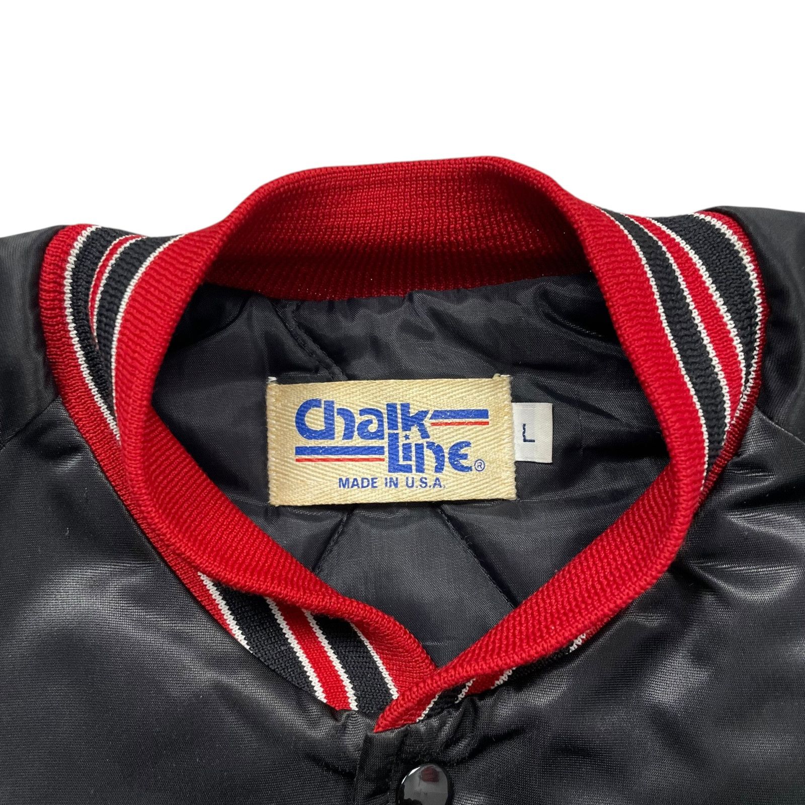 NFL VTG 90s ATLANTA FALCONS CHALK LINE SATIN JACKET SPELL OUT L Size US L / EU 52-54 / 3 - 7 Thumbnail