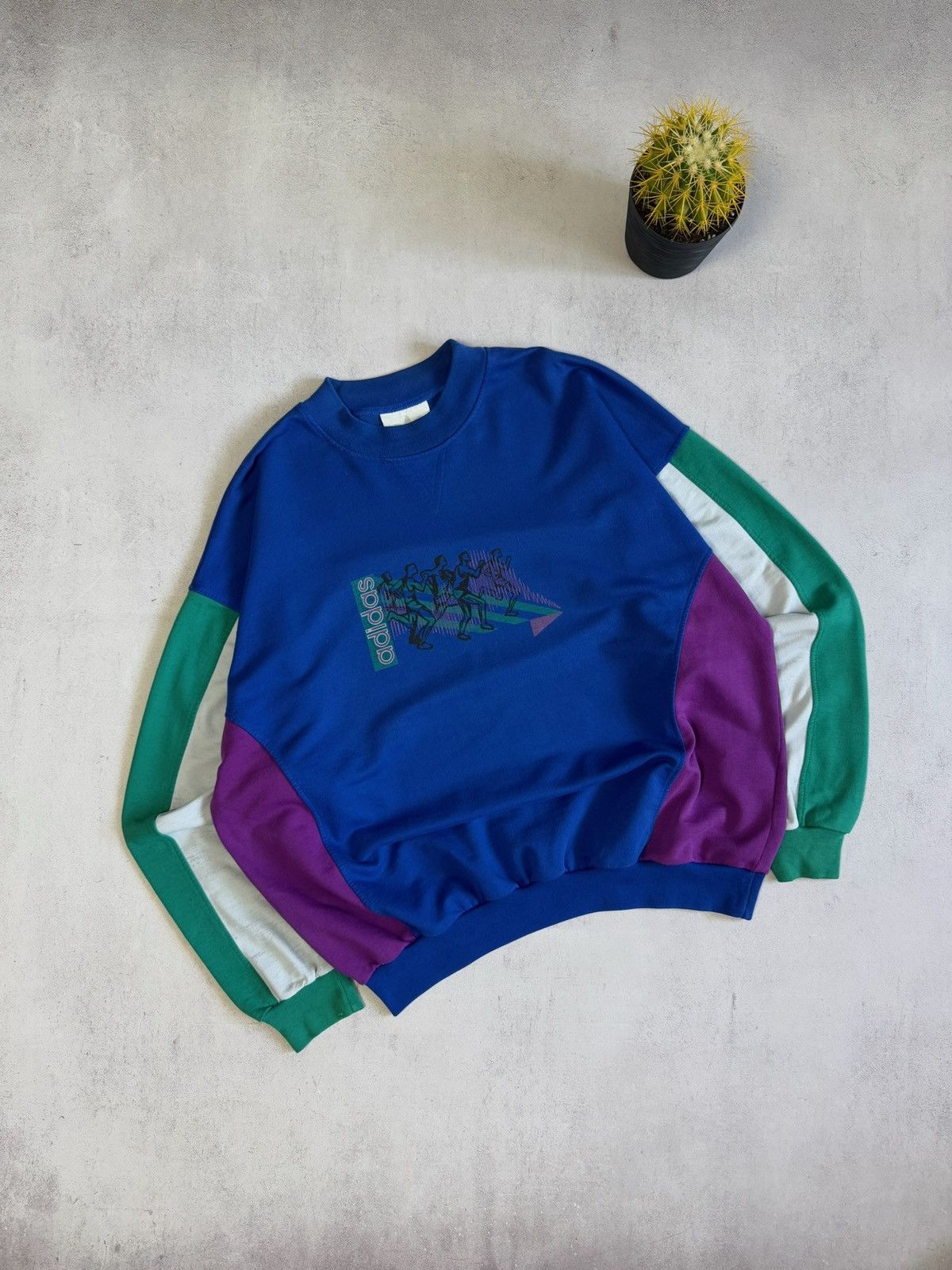 Adidas Vintage Adidas Olympic Marathon Sweatshirt Big Logo XL 90s Size US XL / EU 56 / 4 - 1 Thumbnail