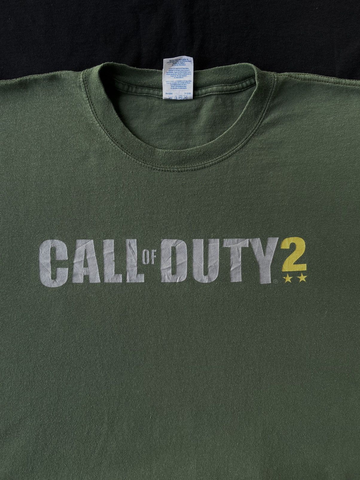 Vintage Call of Duty 2 Game Tee - 2005 Size US XL / EU 56 / 4 - 1 Thumbnail