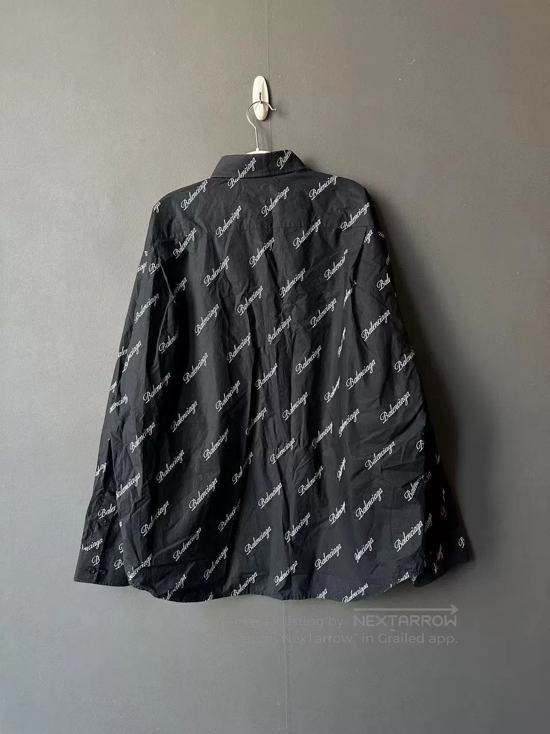 Balenciaga Balenciaga full logo shirt. Size US M / EU 48-50 / 2 - 2 Thumbnail
