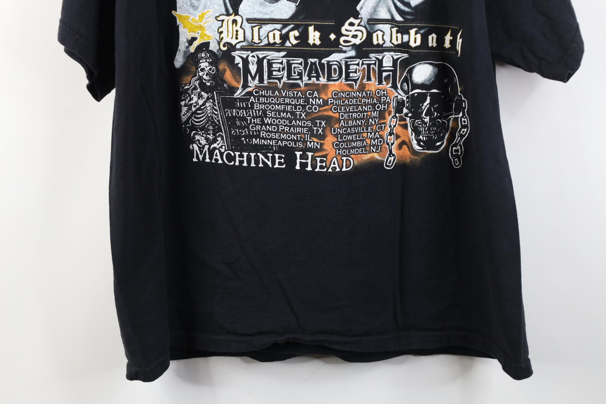 Vintage Vintage 2007 Heaven and Hell Tour Black Sabbath Band T-Shirt Size US XL / EU 56 / 4 - 14 Thumbnail