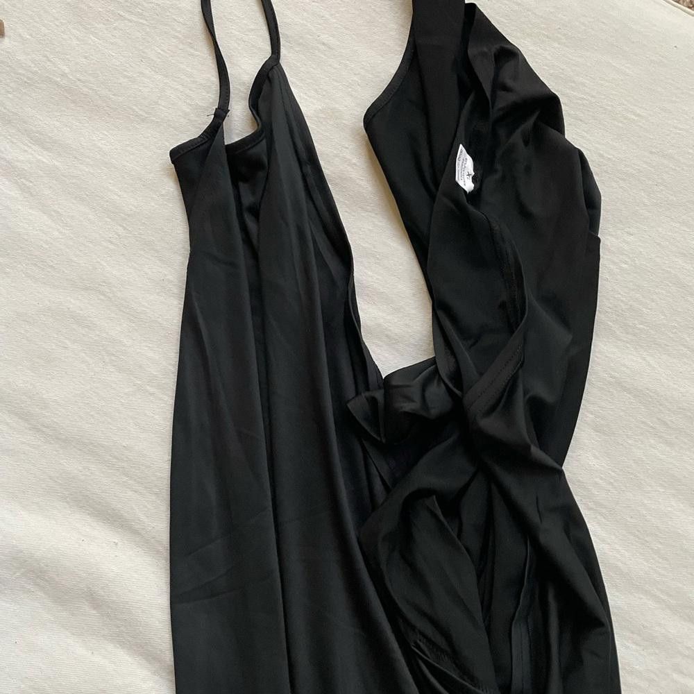 Designer Black Wrap Swimsuit Cover Up Size ONE SIZE - 3 Thumbnail