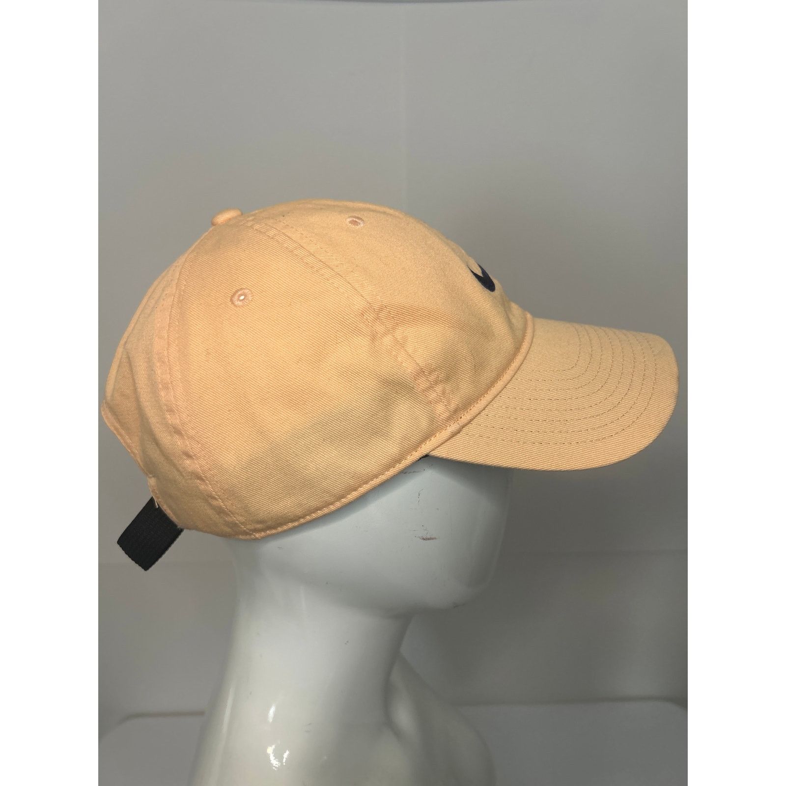 Nike Nike Golf Authentic Adjustable Dri Fit Peach Cream Hat Size ONE SIZE - 4 Thumbnail