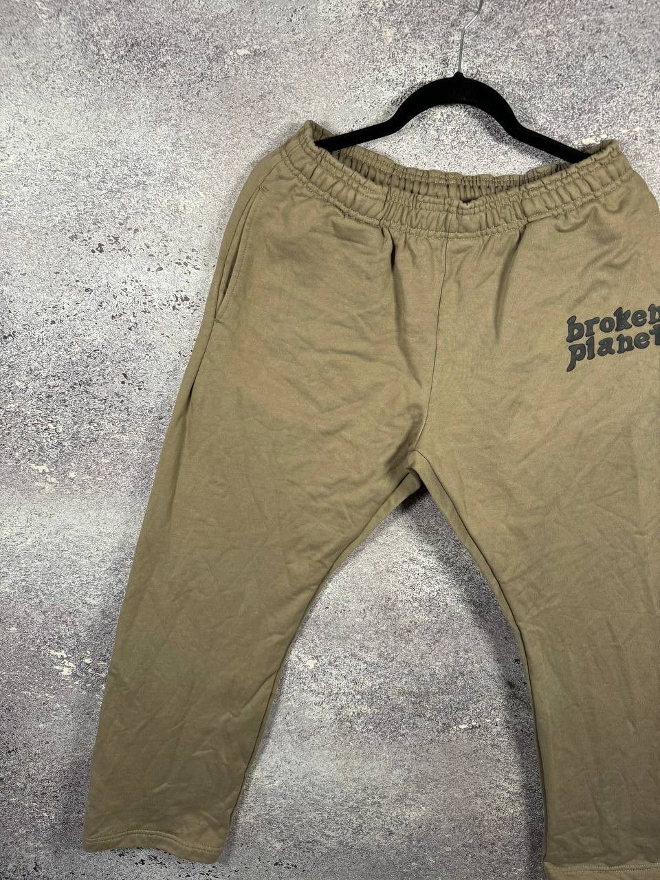 Vintage Broken Planet Basics Sweatpants Joggers Straight Leg Medium Size US 32 / EU 48 - 3 Thumbnail