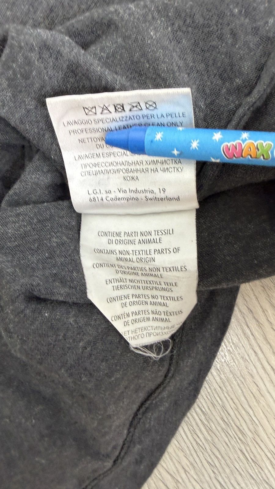 Gucci Gucci Rare Leather Pocket T Shirt Size US XL / EU 56 / 4 - 9 Thumbnail