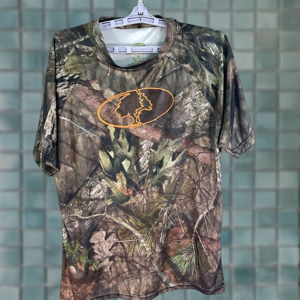 Vintage Mossy Oak Camo Short Sleeve Shirt Mens XL Polyester T-Shirt Size US XL / EU 56 / 4 - 1 Thumbnail