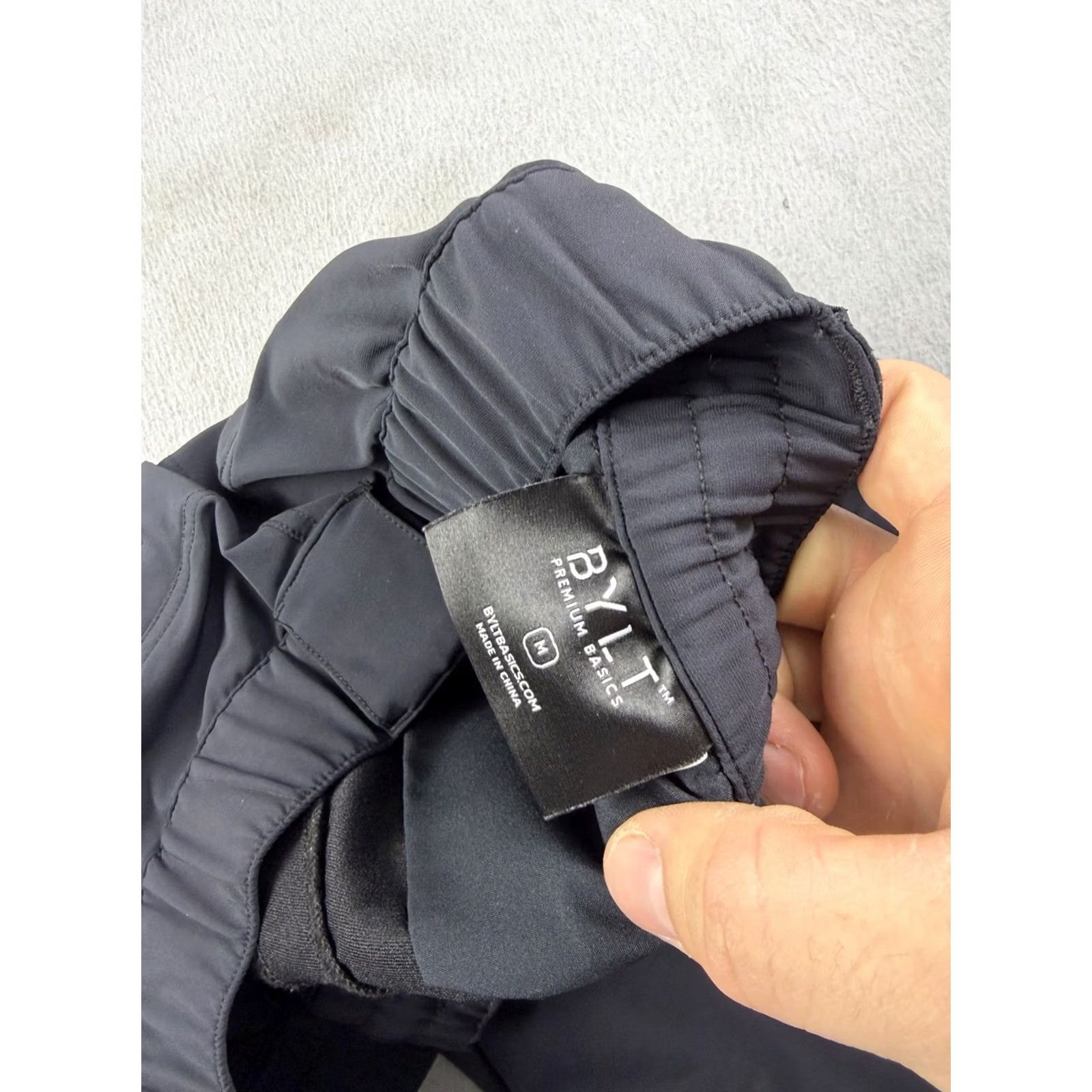 Vintage Bylt Cargo Pants Men Slim 30x29 Black Drawstring Stretch Inseam 29 in Tapered Logo Microfiber Cargo Pants Men M Black Size US 31 - 3 Thumbnail