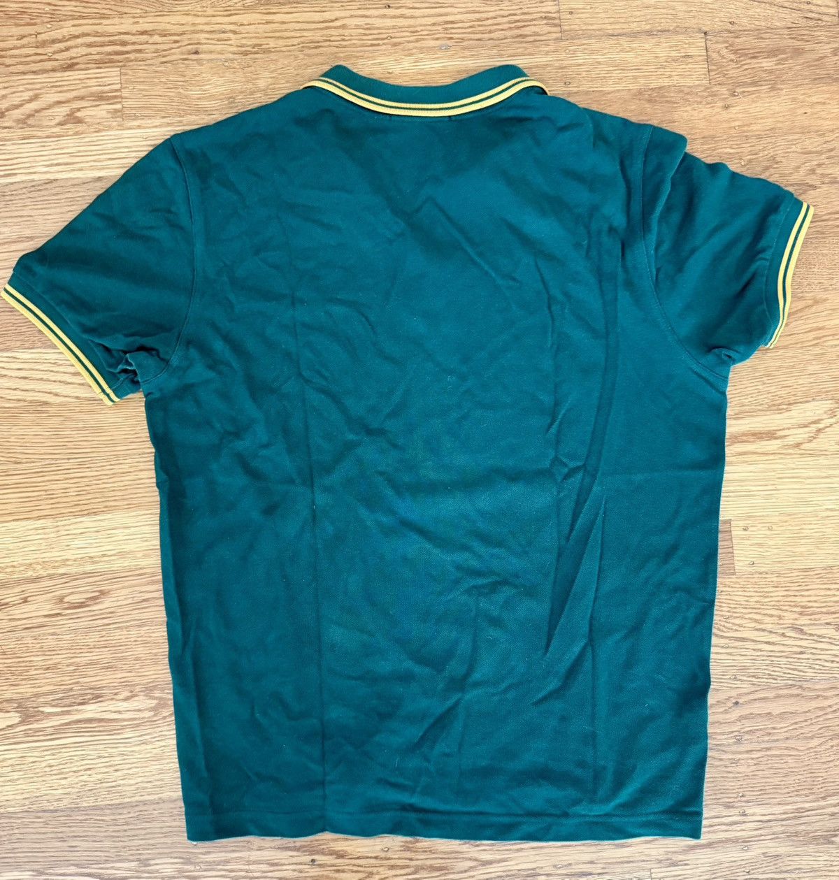 Fred Perry Fred Perry Twin Tipped Polo Shirt – Green/Yellow (M12) Size US M / EU 48-50 / 2 - 2 Thumbnail