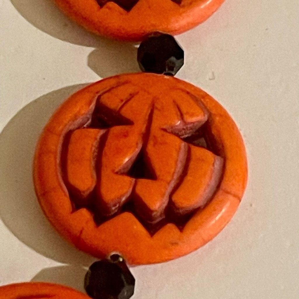 Other Trendy Orange Dyed Jack O Lantern Stone Beaded Necklace Size ONE SIZE - 3 Thumbnail