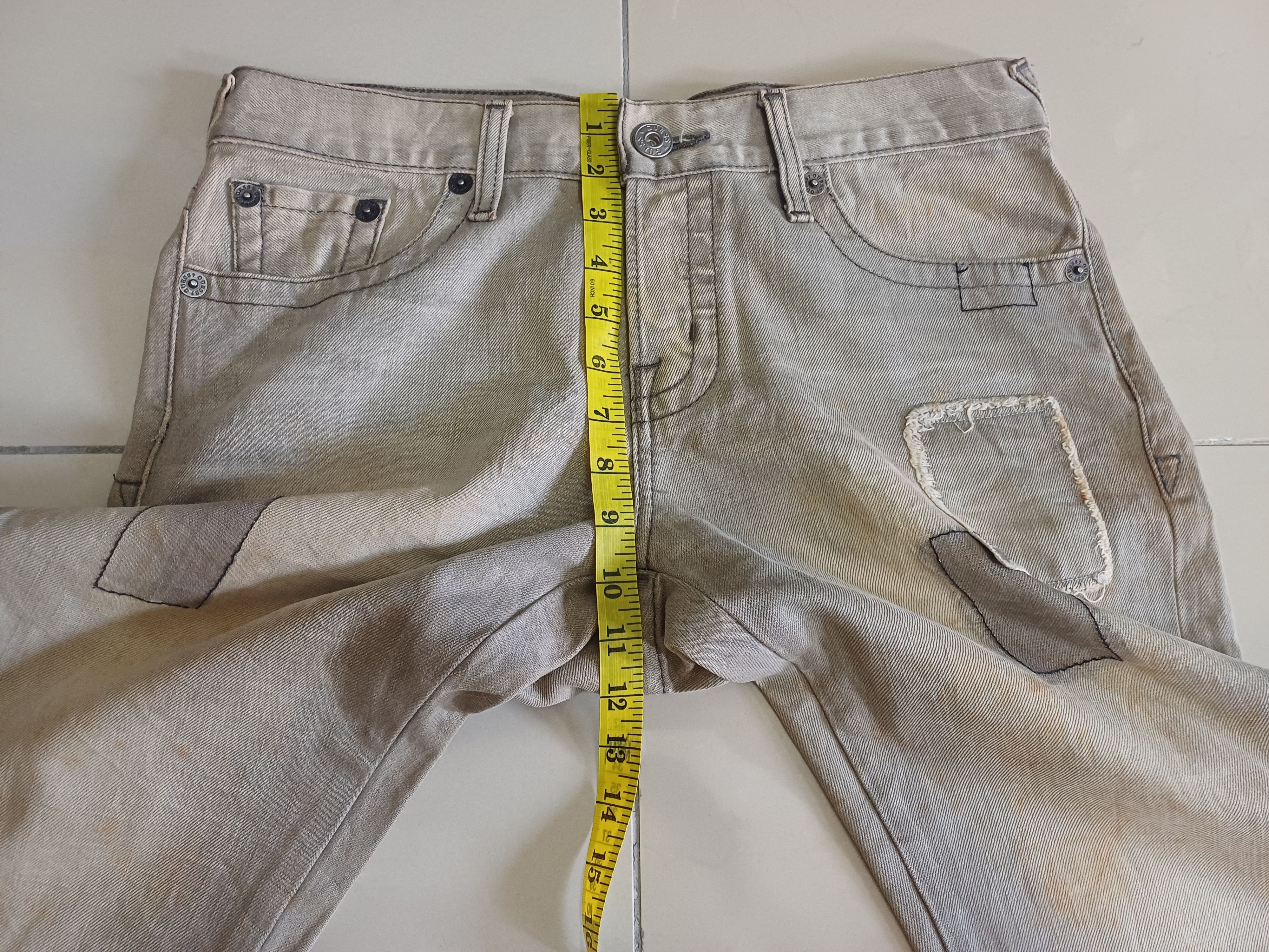 Designer × Guess AWESOME 🔥🔥🔥Distressed GUESS Jeans.. button fly Size US 31 - 18 Thumbnail
