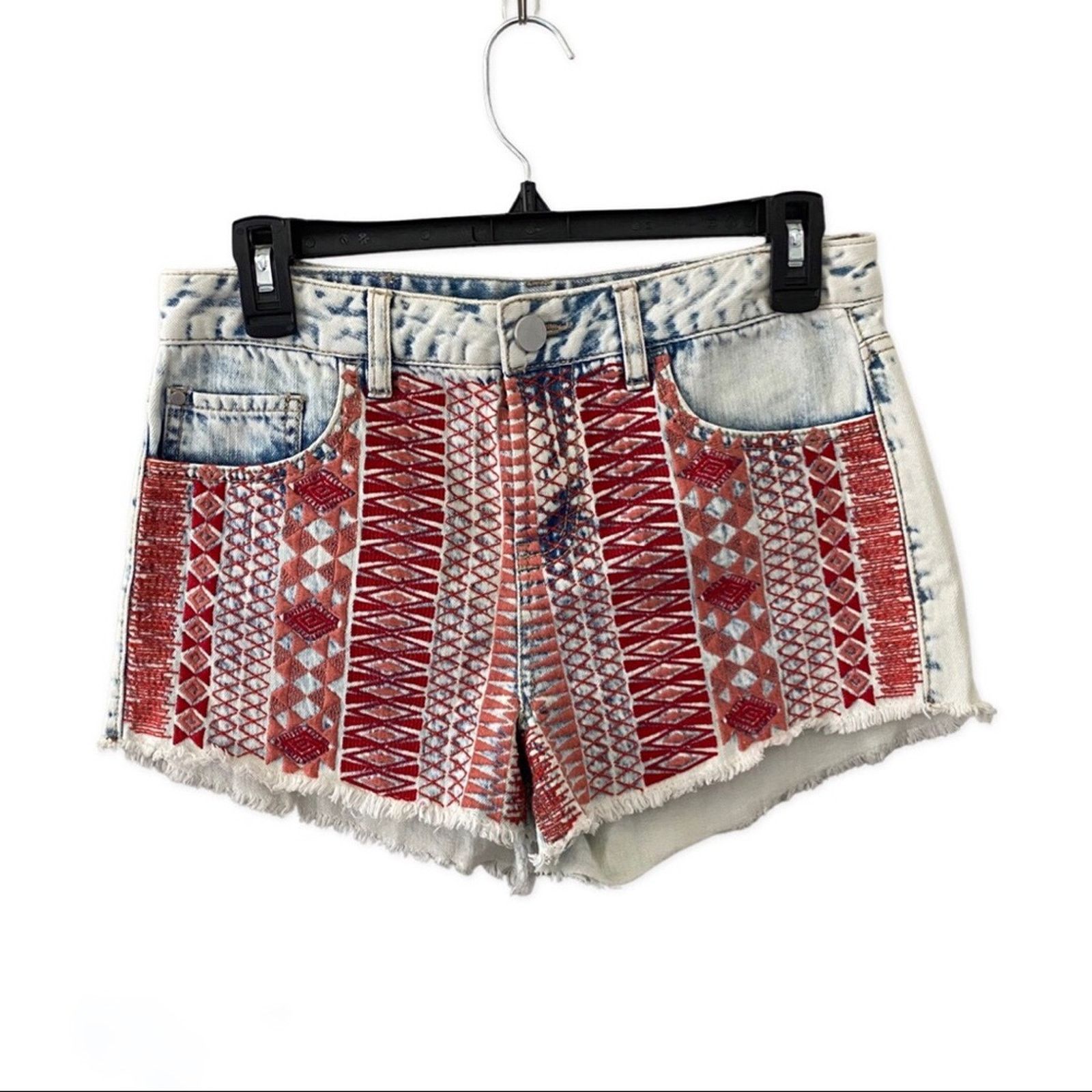 Other Design Lab Stonewashed Embroidered Jean Shorts Size 26" / US 2 / IT 38 - 1 Thumbnail