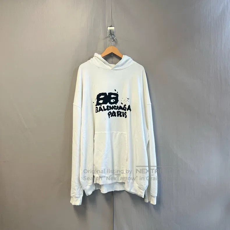 Balenciaga Balenciaga Splatter double B hoodie Size US S / EU 44-46 / 1 - 1 Thumbnail
