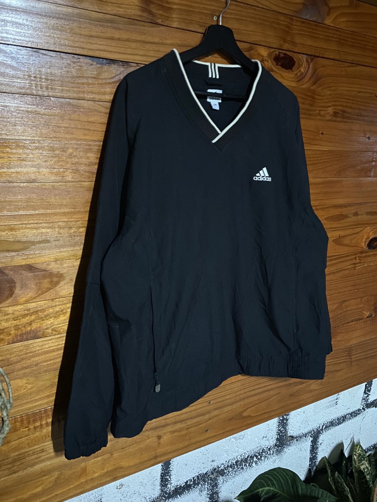 Adidas Vintage 2000s Adidas Climashield Wind Pullover – Black V-Nec Size US L / EU 52-54 / 3 - 5 Thumbnail