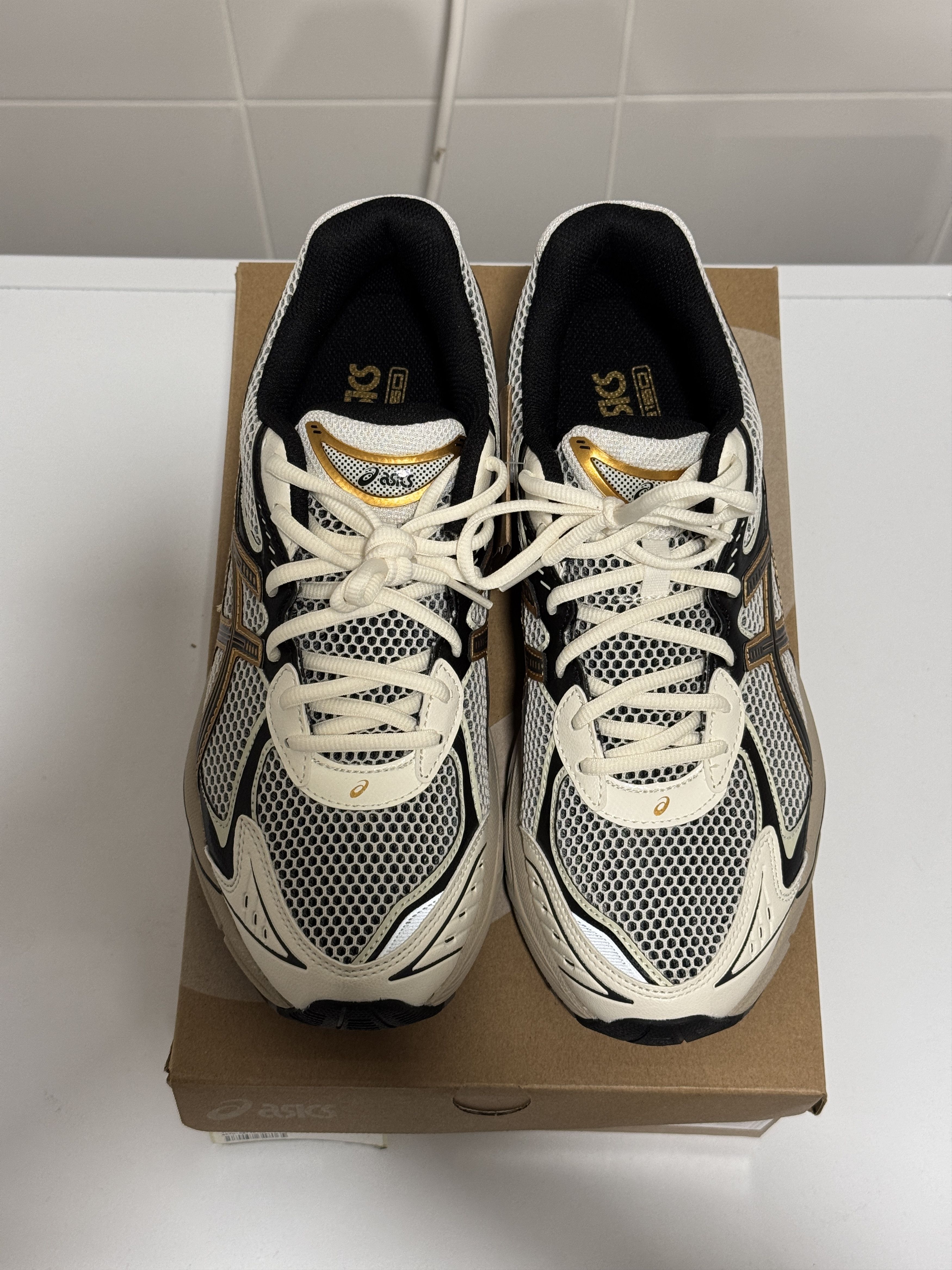 Asics Asics GT-2160 Cream / Pure Gold sneakers EU43.5 Size US 9.5 / EU 42-43 - 3 Thumbnail