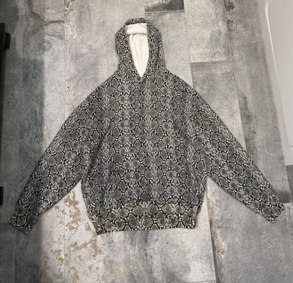 assc moody purple hoodie