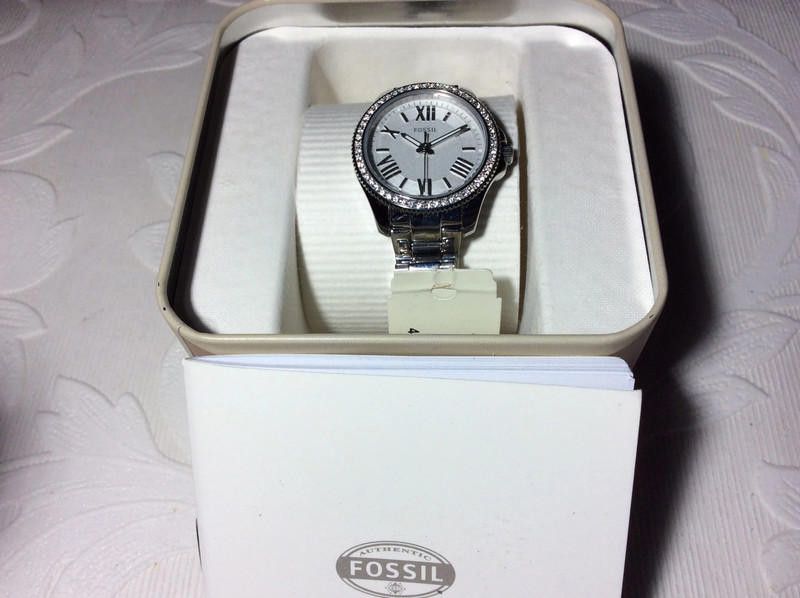 Fossil Fossil ladies Silver dial stainless steel watch Size ONE SIZE - 11 Thumbnail
