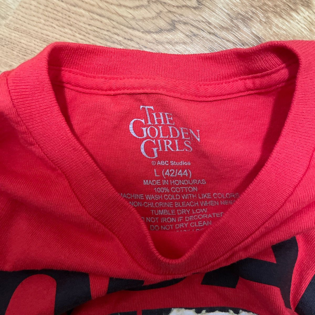 Vintage The Golden Girls Vintage “Squad” Tee Size US L / EU 52-54 / 3 - 3 Thumbnail