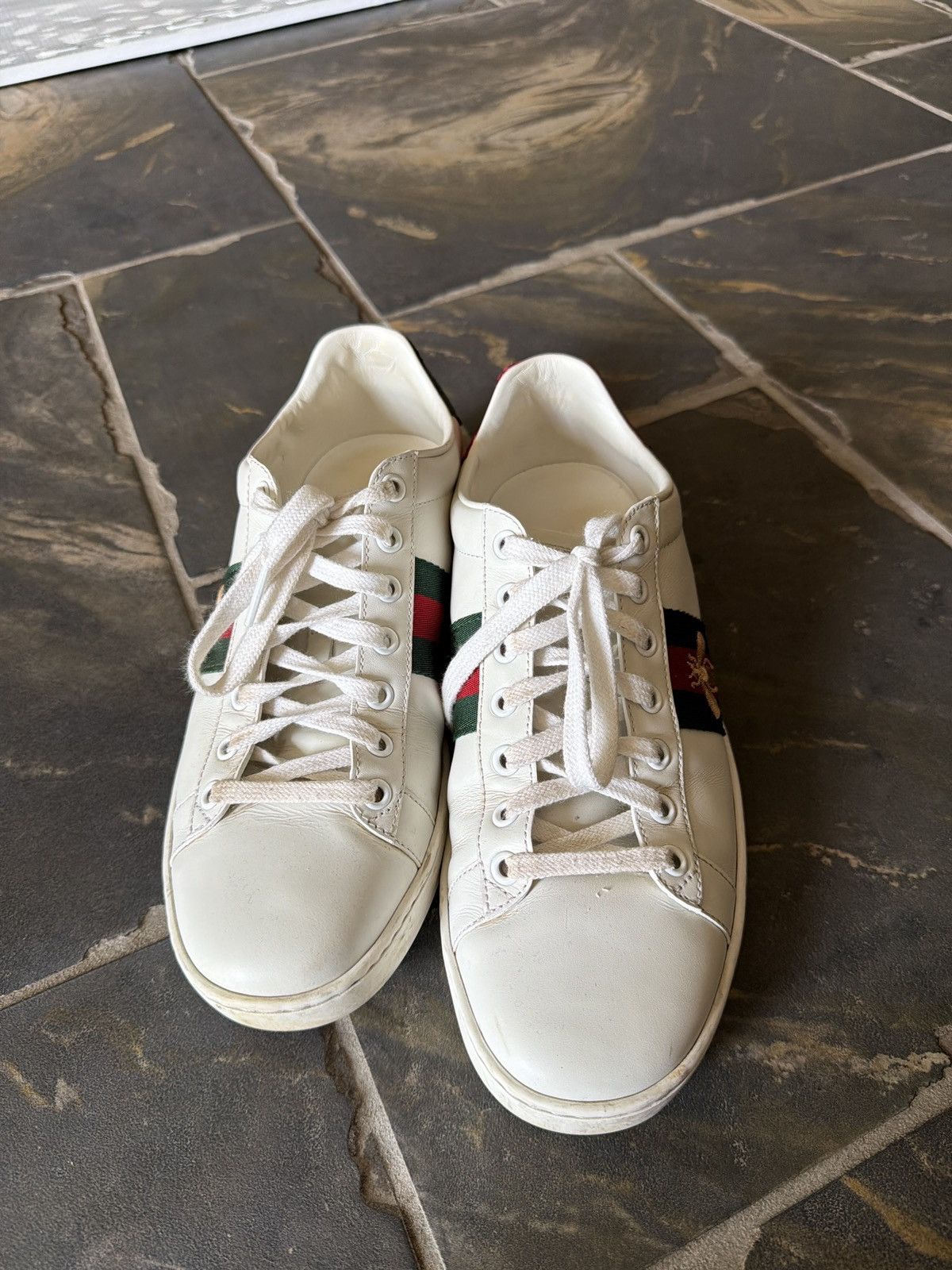 Gucci Gucci Women’s Sneakers Butterfly Size 8 Size US 8 / IT 38 - 2 Thumbnail