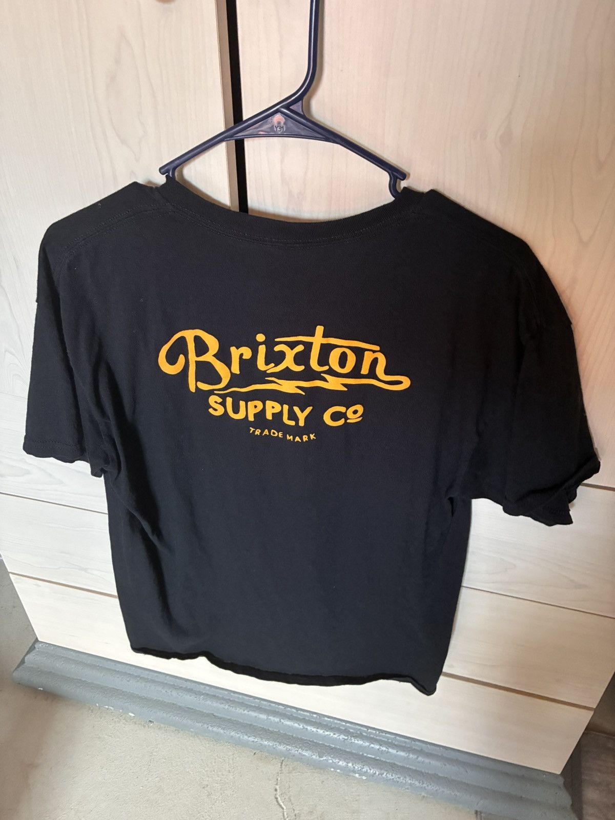 Brixton Brixton supply co tee black/yellow large Size US L / EU 52-54 / 3 - 1 Thumbnail