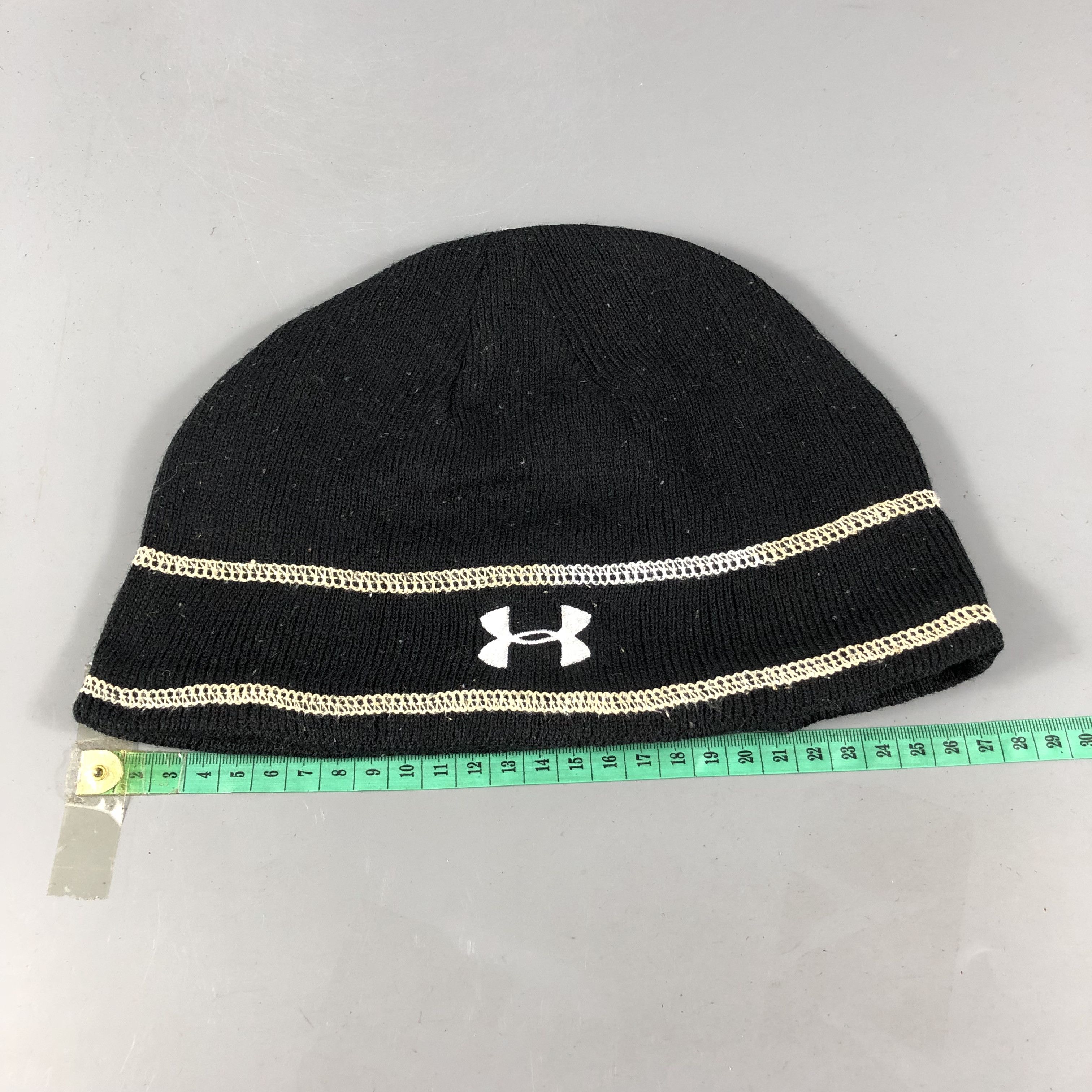 Under Armour Under Armour Beanie Snowcap Snow Hat B797 Size ONE SIZE - 4 Thumbnail
