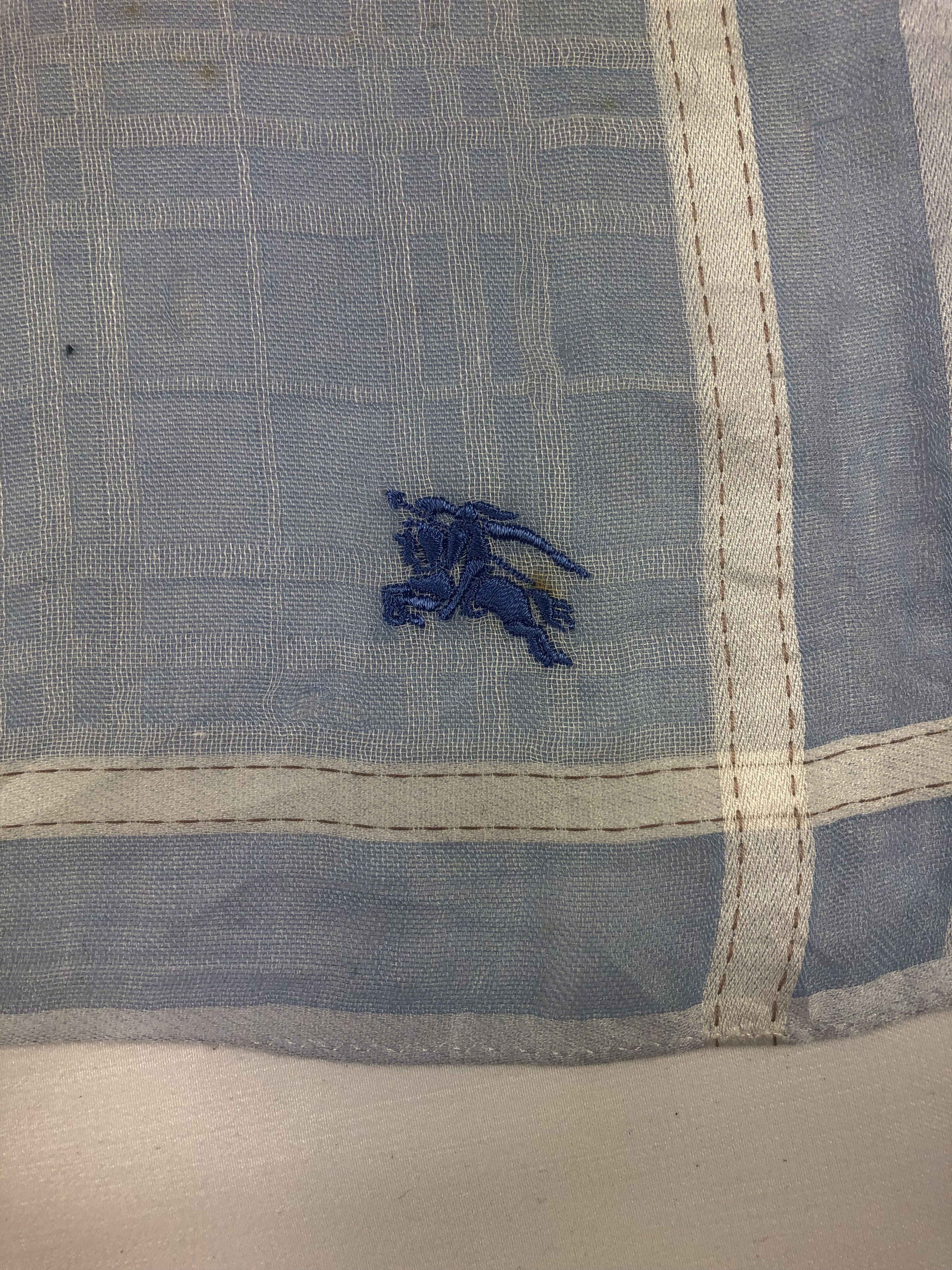 Burberry Burberry Handkerchief / Bandana / Neckerchief Size ONE SIZE - 5 Thumbnail