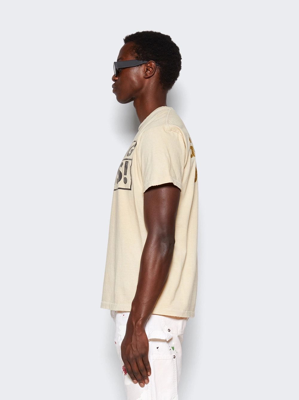 Gallery Dept. o1gr1nt0426 Breaking News T-Shirt in Antique White Size US XL / EU 56 / 4 - 4 Thumbnail
