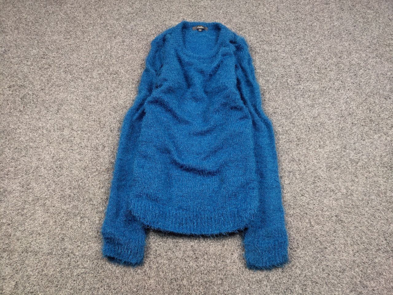 Japanese Brand Vintage 90's Japanese Blue Mohair Style Fuzzy Sweater Hype Size US M / EU 48-50 / 2 - 2 Thumbnail