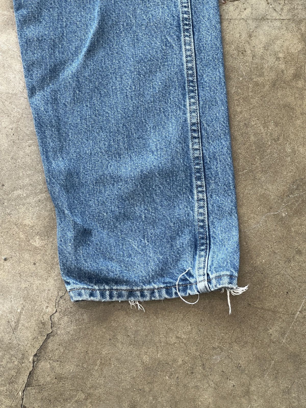 Vintage × Wrangler Wrangler Jeans Distressed Leg Opening Sz. 40x30 Size US 40 / EU 56 - 6 Thumbnail
