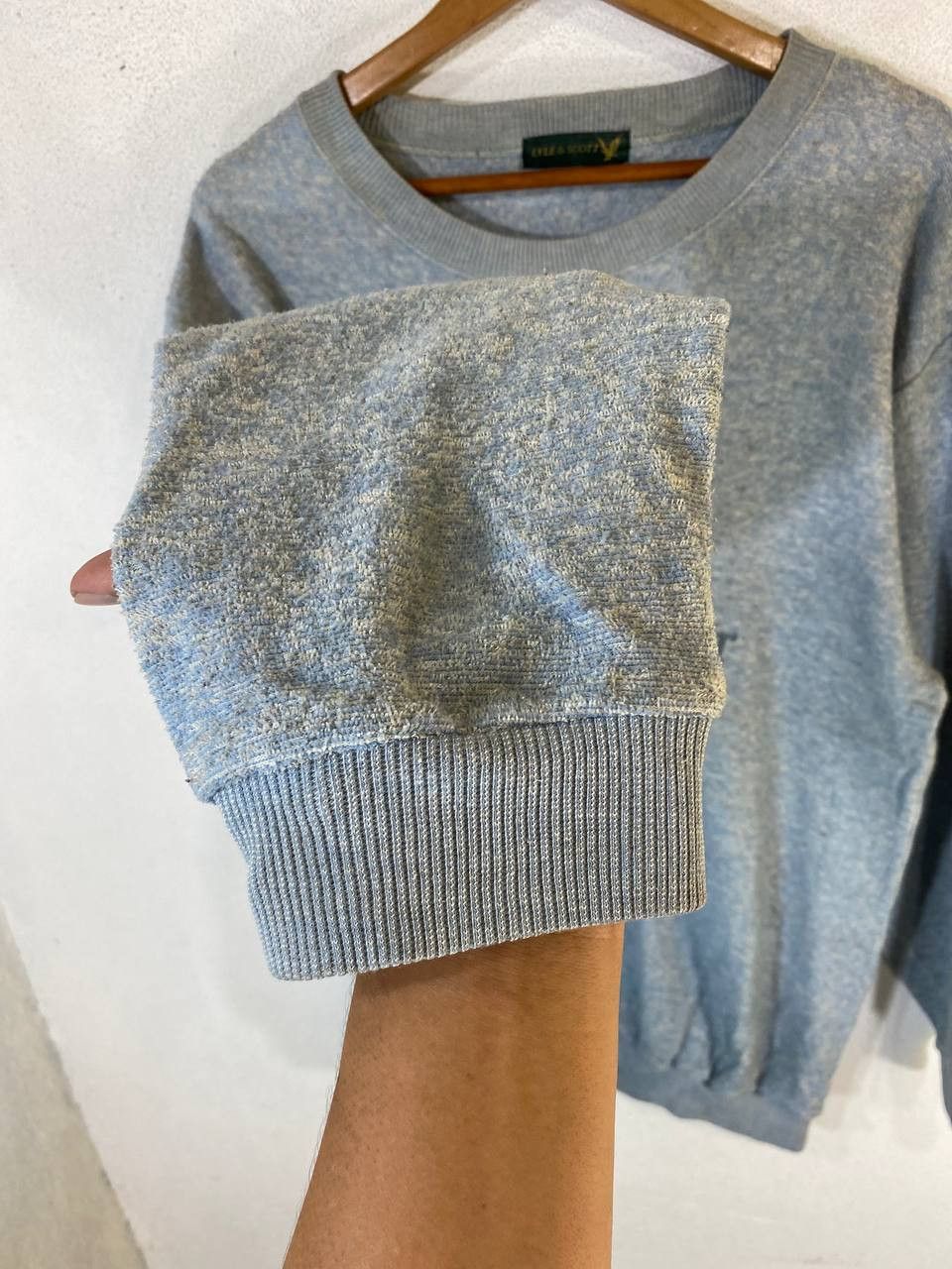Lyle & Scott vintage lyle & scott sweatshirt embroided logo Size US L / EU 52-54 / 3 - 5 Thumbnail