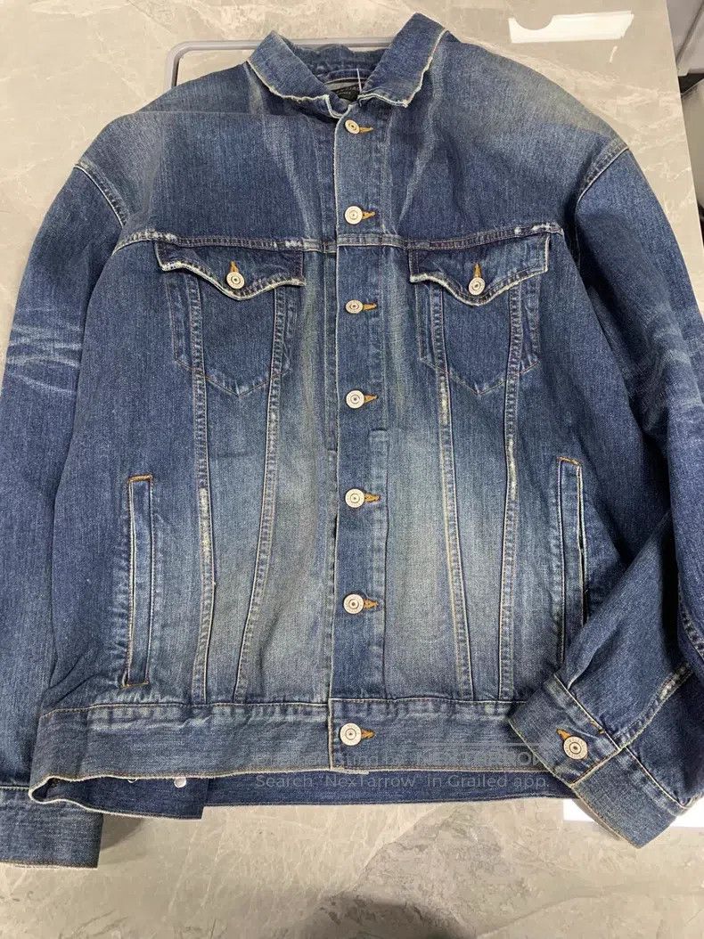 Balenciaga Balenciaga Long Sleeve Lettering Button Denim Jacket Size US S / EU 44-46 / 1 - 2 Thumbnail
