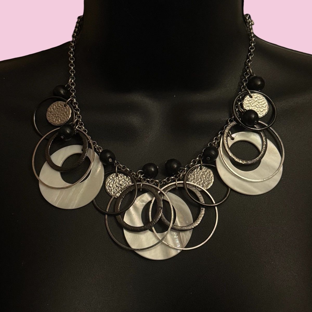 Other Mother of Pearl discs & mixed metal rings necklace Size ONE SIZE - 1 Thumbnail