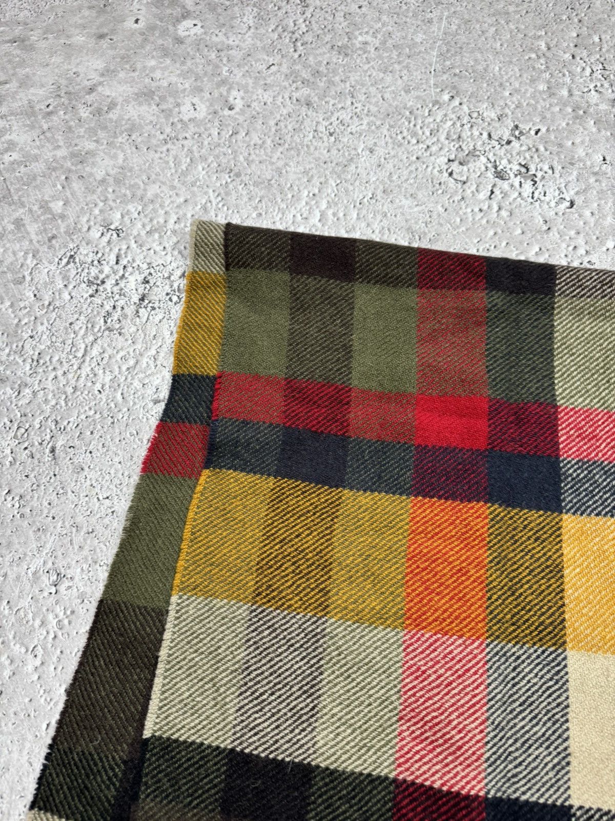 Barbour Barbour Lambswool Cashmere Tartan Plaid Scarf 170x40 cm UK Size ONE SIZE - 3 Thumbnail