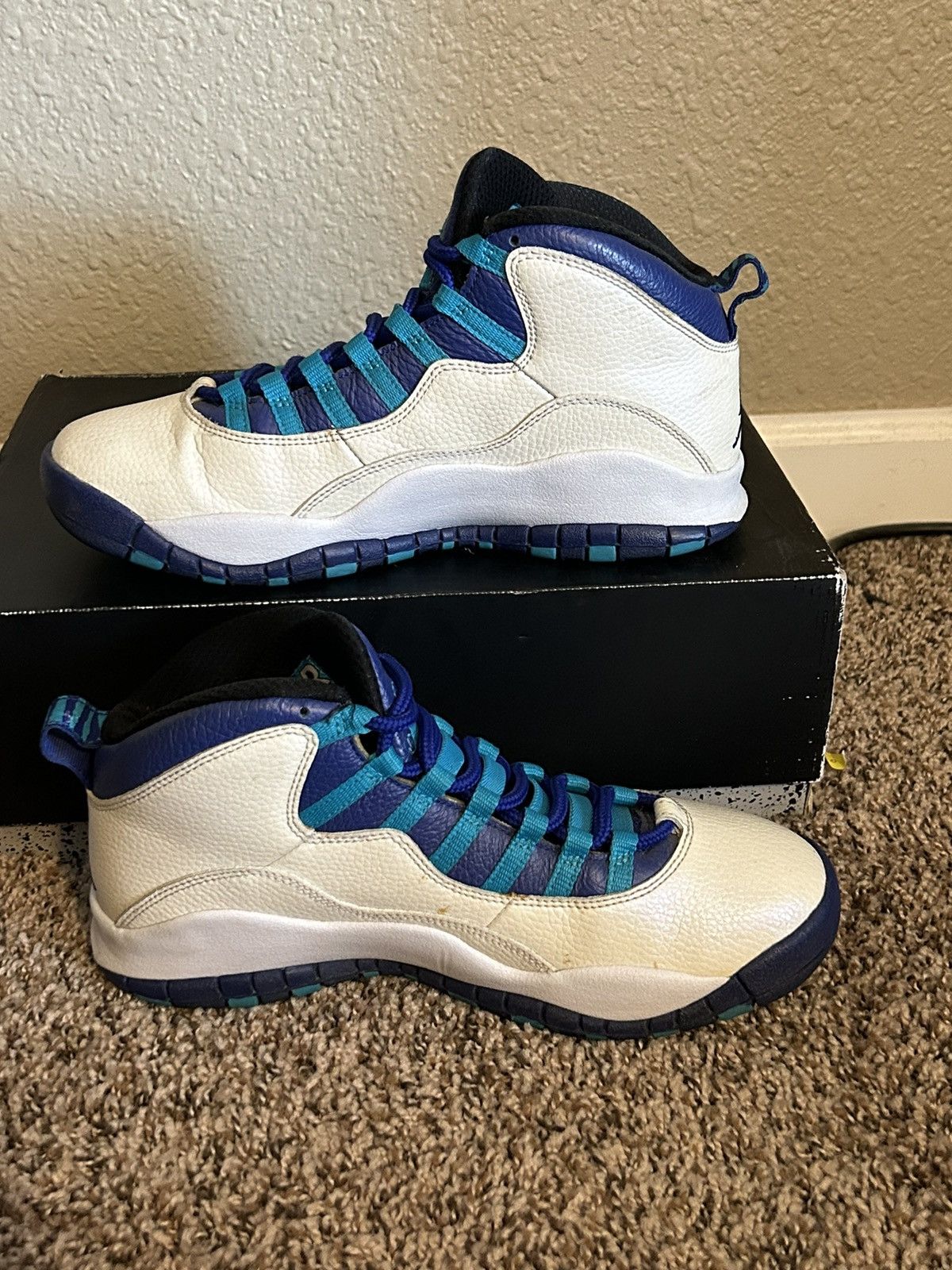 Jordan Brand Air Jordan 10 Retro Charlotte Hornets Size US 8 / EU 41 - 2 Thumbnail