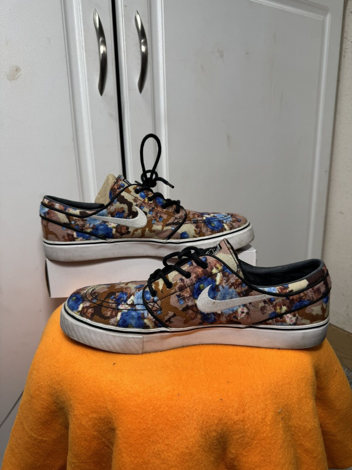 Nike Digi floral Nike Jankowski Size US 10.5 / EU 43-44 - 1 Thumbnail