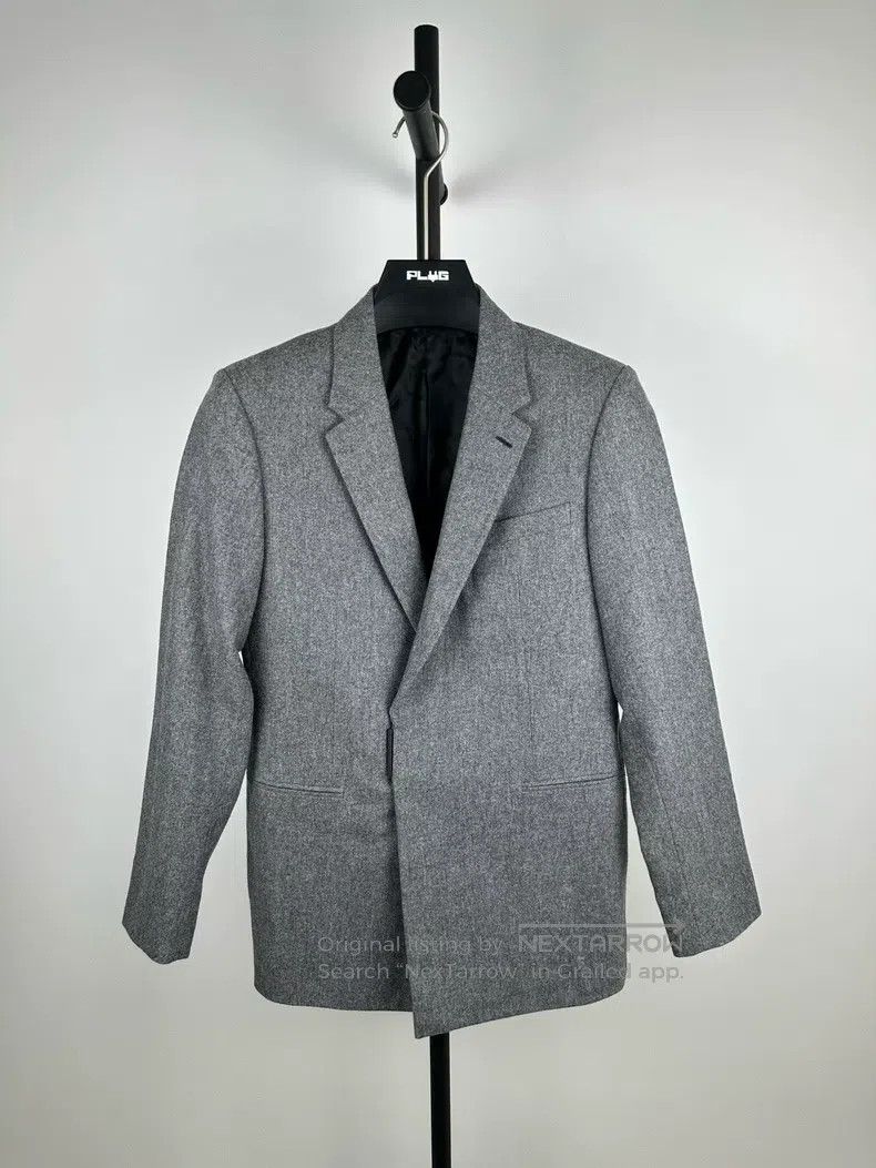 Balenciaga Balenciaga Gray fastening wool blazer Size US S / EU 44-46 / 1 - 1 Thumbnail