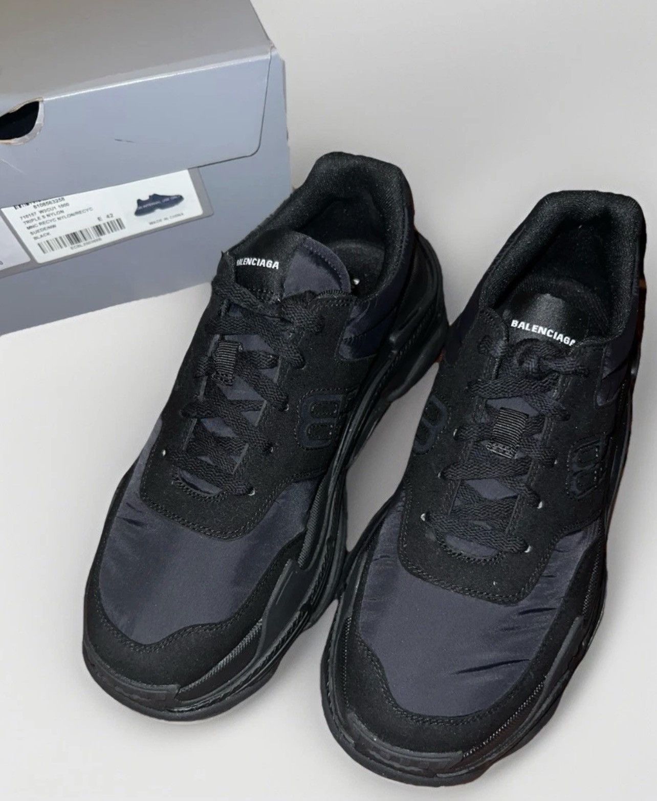 Balenciaga NEW Balenciaga Triple S Nylon Black Size 42 *READY TO SHIP* Size US 9 / EU 42 - 3 Thumbnail