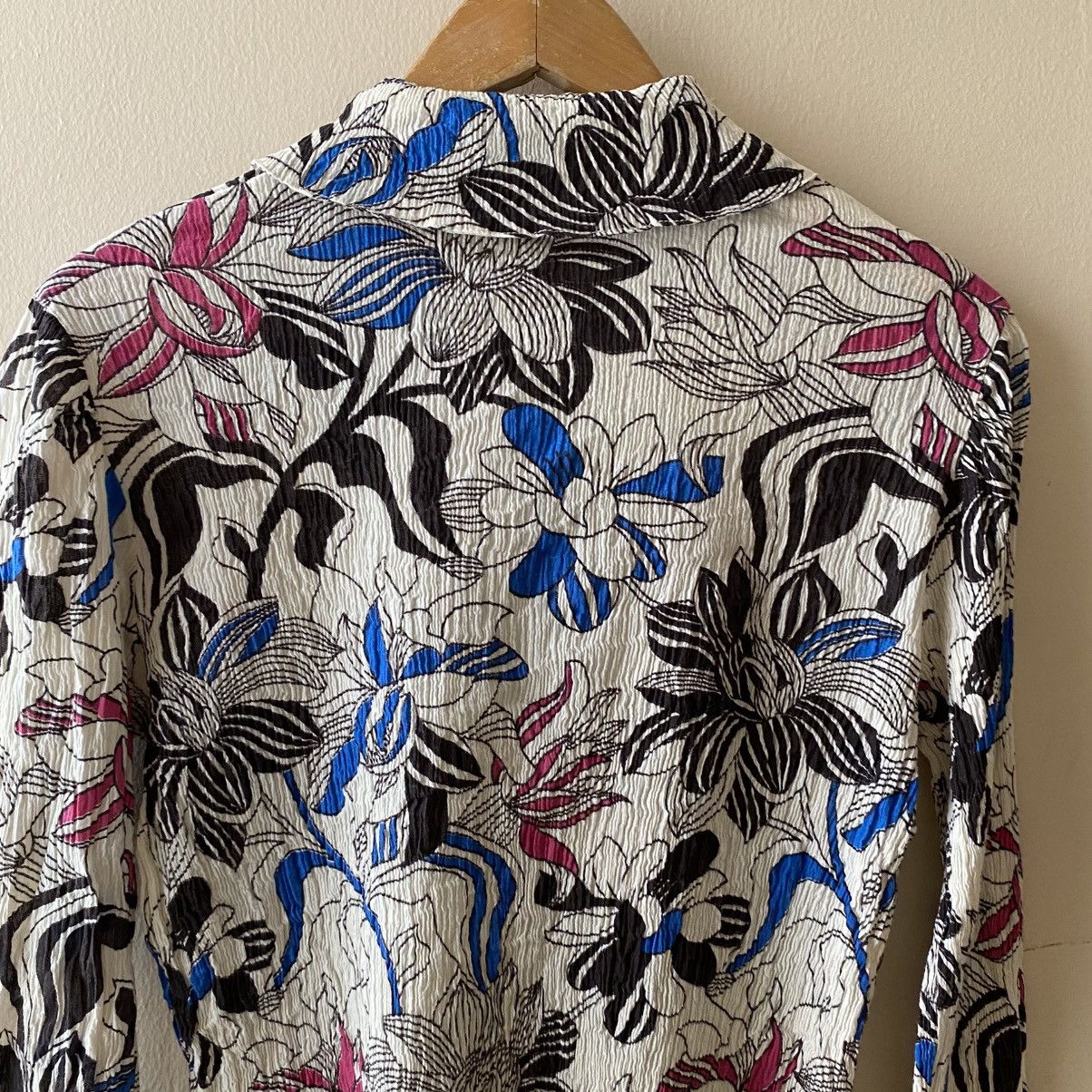Tsumori Chisato TSUMORI CHISATO White Crinkled Floral Pleated Shirt Size XS / US 0-2 / IT 36-38 - 6 Thumbnail