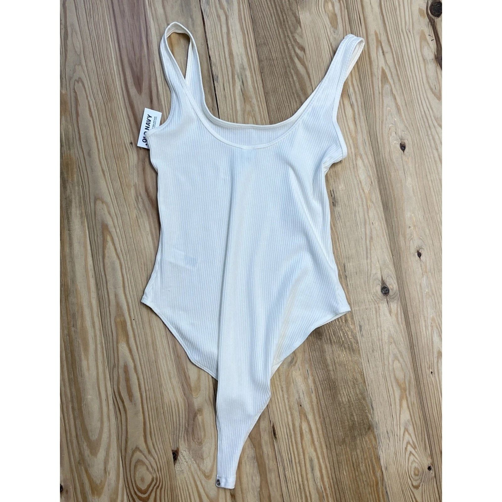 Old Navy Old Navy Rib Knit Cotton Blend White Body Suit Size M Size M / US 6-8 / IT 42-44 - 2 Thumbnail